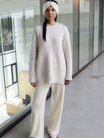 Eija kapuutsiga kampsun