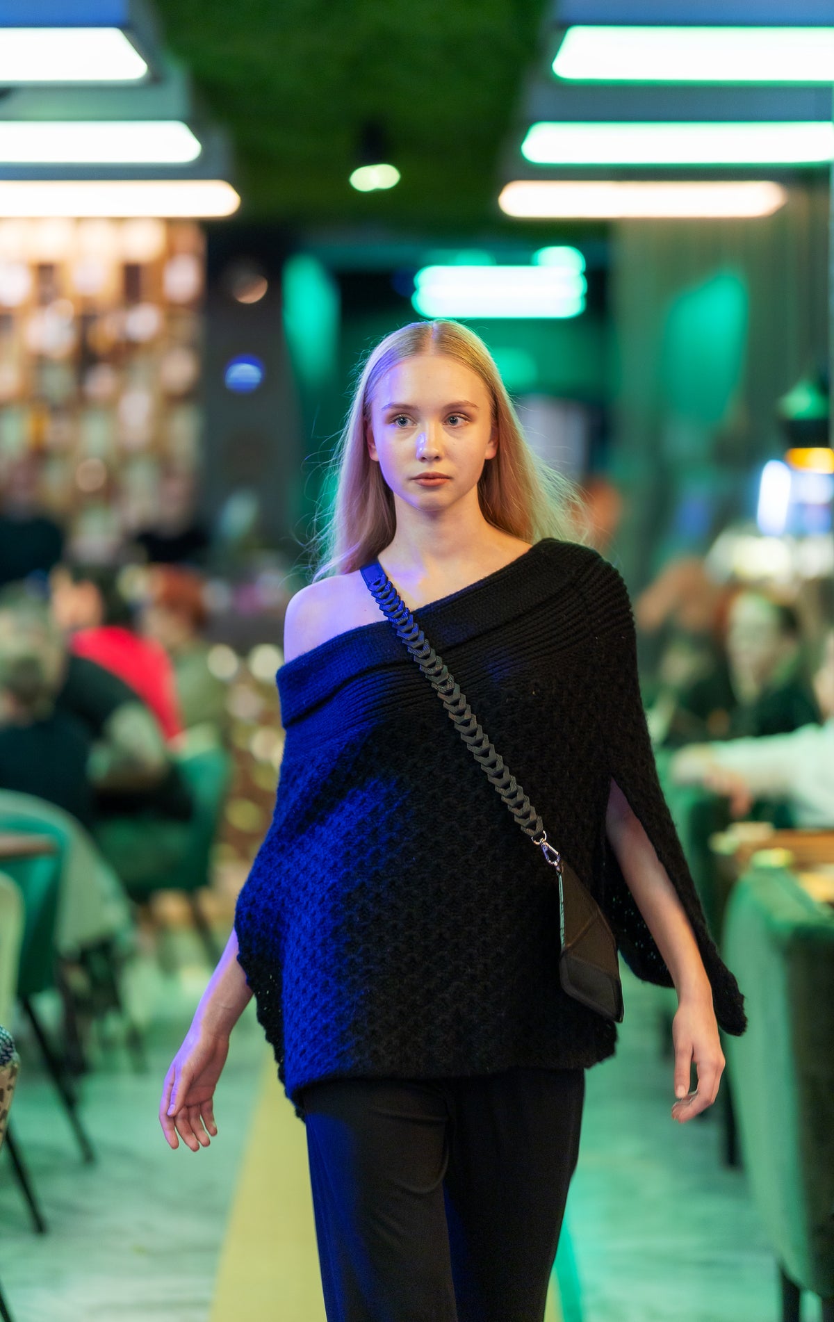 Emma poncho – lai ja pehme meriino-puuvillane poncho