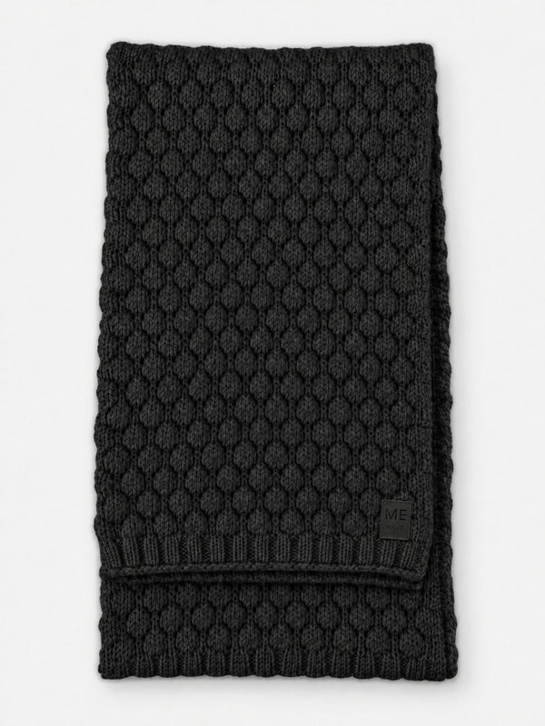 Mummu Scarf, black – warm merino wool scarf