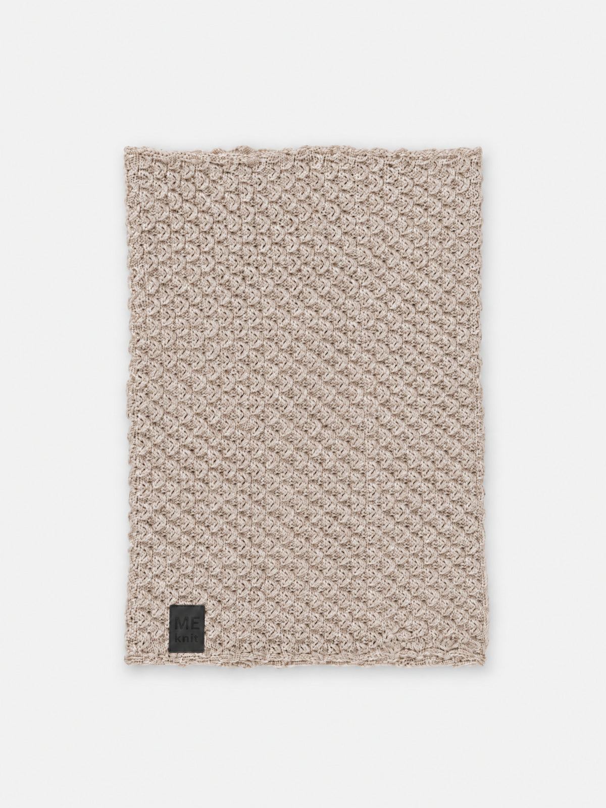 Tuck kaelus, ivory – pitsilise mustriga meriinovillane kaelus